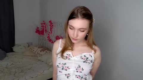 Lana online show from March 2026 01:14:01 PM