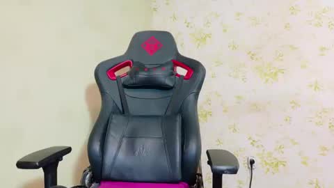 Snapshot of lanasweet9 chatting on December 2024 05:47:02 PM Lana online show from December 2024 05:47:02 PM