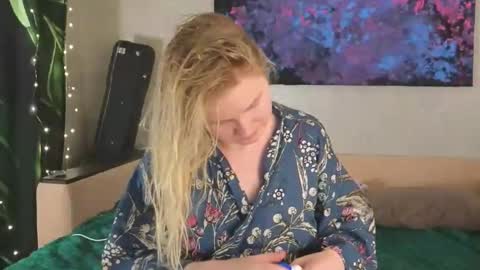 LanaviSmith online show from February 2026 06:01:02 AM