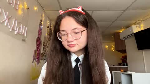 Alex online show from October 2025 08:23:02 AM