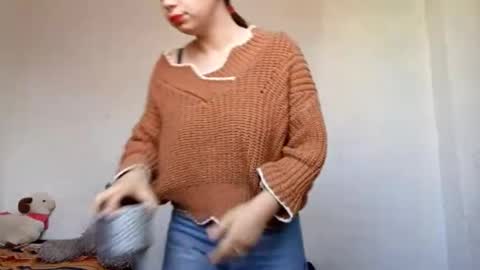 Snapshot of lanitaspanish chatting on December 2025 06:29:02 AM Taisia Tai online show from December 2025 06:29:02 AM