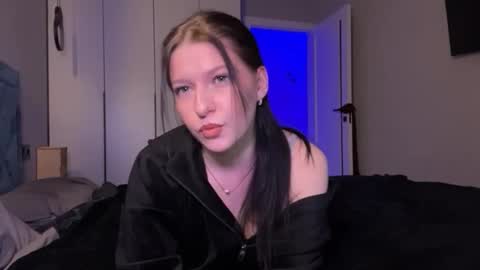 Sarah online show from March 2026 04:59:01 PM