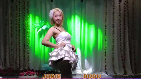 lankwaifong_cindy online show from April 2026 02:51:02 AM