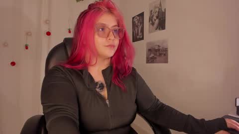 Lanna online show from March 2026 03:41:02 AM