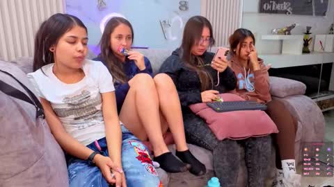 lanna_as online show from March 2026 02:02:02 PM