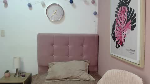 Lanna online show from January 2026 12:53:02 PM