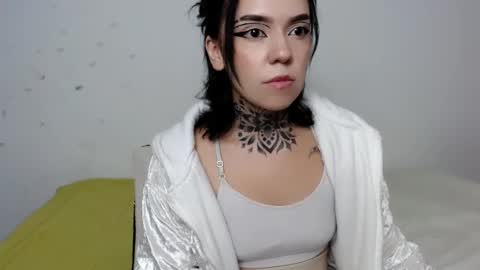 Snapshot of lannie_gonzales chatting on January 2025 08:42:01 PM LANNIE   online show from January 2025 08:42:01 PM