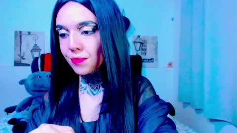 LANNIE   online show from June 2026 12:22:01 AM