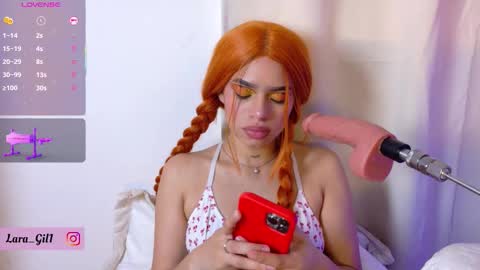 Snapshot of lara_gil_ chatting on September 2025 03:05:01 PM Lara Gill online show from September 2025 03:05:01 PM
