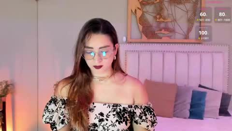      700  200   online show from April 2026 07:52:02 PM