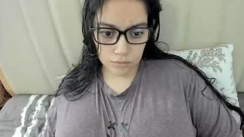 lara online show from March 2026 02:54:02 PM