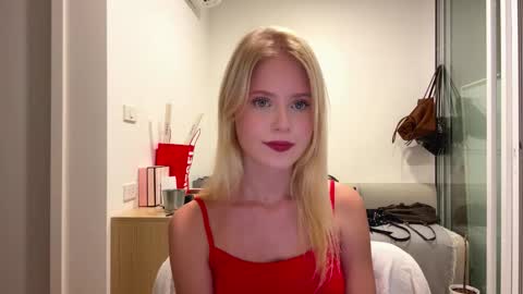 Stella online show from January 2026 08:07:01 AM