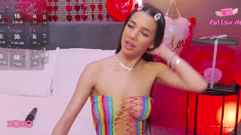 Snapshot of larakent chatting on February 2025 03:04:01 AM LaraKent online show from February 2025 03:04:01 AM