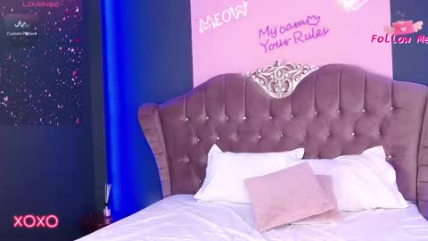 Snapshot of larakent chatting on September 2025 05:01:02 PM LaraKent online show from September 2025 05:01:02 PM