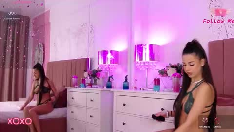 Snapshot of larakent chatting on October 2025 05:17:02 AM LaraKent online show from October 2025 05:17:02 AM