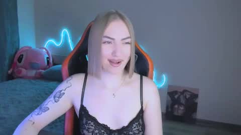 LaraKrein lk online show from January 2026 05:15:01 PM