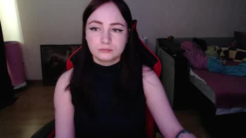 Laralianna online show from April 2026 07:48:02 AM