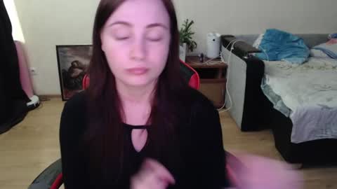 Snapshot of laralianna chatting on June 2026 11:56:02 AM Laralianna online show from June 2026 11:56:02 AM