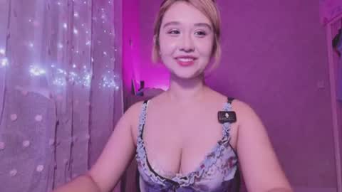 Snapshot of laramiaa chatting on August 2026 06:51:02 PM Lara online show from August 2026 06:51:02 PM