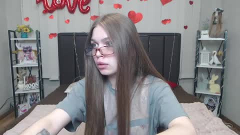 Snapshot of larapika chatting on May 2026 05:35:01 AM LaraPika online show from May 2026 05:35:01 AM