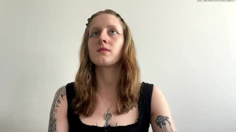 Lara online show from June 2026 11:38:01 AM