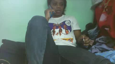 larissa645771 online show from December 2025 07:46:02 AM