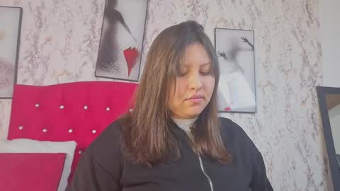 Snapshot of larissa_antonella chatting on May 2026 03:45:02 AM larissa_antonella online show from May 2026 03:45:02 AM