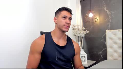 andrew online show from November 2025 01:11:02 PM