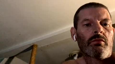 Snapshot of larrythelover23 chatting on July 2026 06:22:02 AM larrythelover23 online show from July 2026 06:22:02 AM