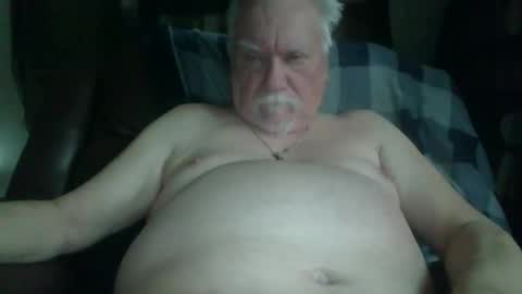 Snapshot of larryw01 chatting on February 2026 02:32:02 PM larryw01 online show from February 2026 02:32:02 PM