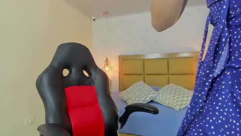  MIA  online show from September 2025 12:17:01 PM