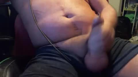 LastManAlive95 online show from April 2026 02:12:02 PM