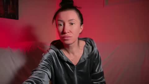 Goddess Tati Bangs Fetish online show from April 2026 10:00:02 PM