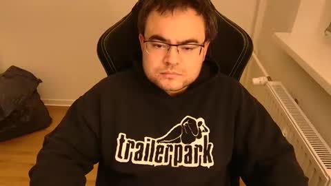 latexboy893 online show from February 2026 11:14:01 PM