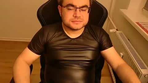 latexboy893 online show from June 2026 09:17:02 PM