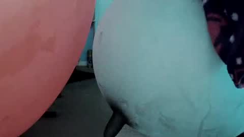 latexchris77 online show from January 2025 09:55:01 AM