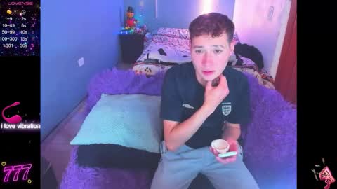 latin_boysxxx_ online show from February 2026 07:29:02 PM