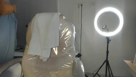 Johana y Santiago online show from February 2025 08:13:02 PM