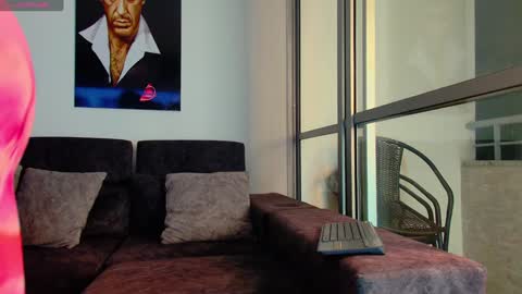 Snapshot of latin_couple77 chatting on January 2025 09:12:01 AM Sara y Andy online show from January 2025 09:12:01 AM