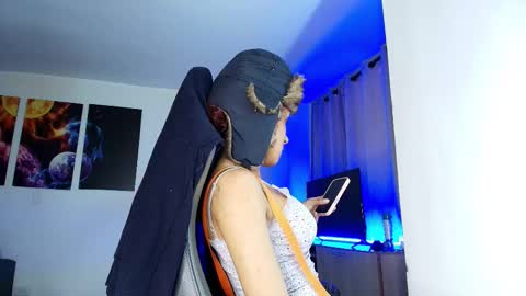 instagramlatin goddessx   im nikoll online show from March 2026 02:28:01 PM
