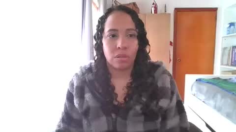 Snapshot of latina_hot84 chatting on February 2025 03:53:01 PM Mercedes online show from February 2025 03:53:01 PM