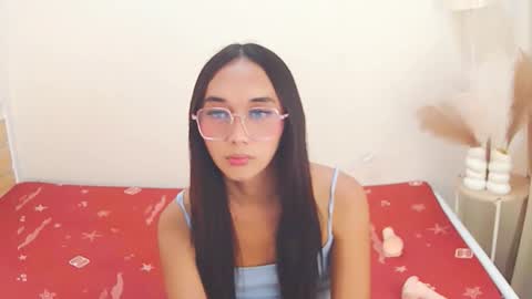 Snapshot of latina_kia chatting on March 2026 08:06:01 AM latina_kia online show from March 2026 08:06:01 AM