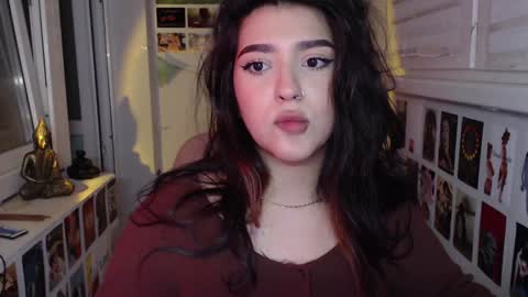 miiiiiiaaaa online show from December 2024 05:00:01 PM