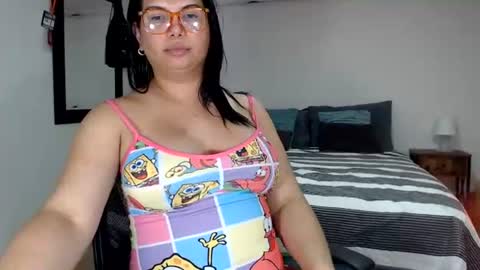 Snapshot of latinaflower_ts chatting on July 2026 11:11:02 PM FLOR SALVAJE online show from July 2026 11:11:02 PM