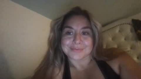 latinalinda02 online show from September 2025 03:21:01 AM