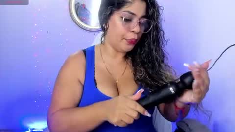 latinamav22 online show from June 2026 11:30:02 PM