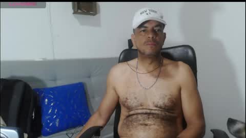 latinmartin254 online show from June 2026 07:07:01 PM