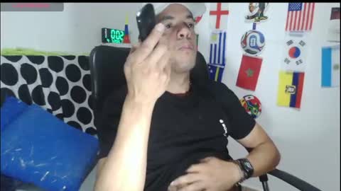 Snapshot of latinmartin254 chatting on July 2026 05:02:02 AM latinmartin254 online show from July 2026 05:02:02 AM