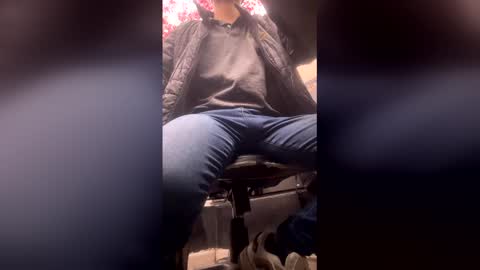 latinnloversxx online show from December 2025 03:29:01 PM