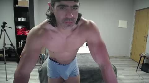 sam online show from April 2026 09:39:01 PM